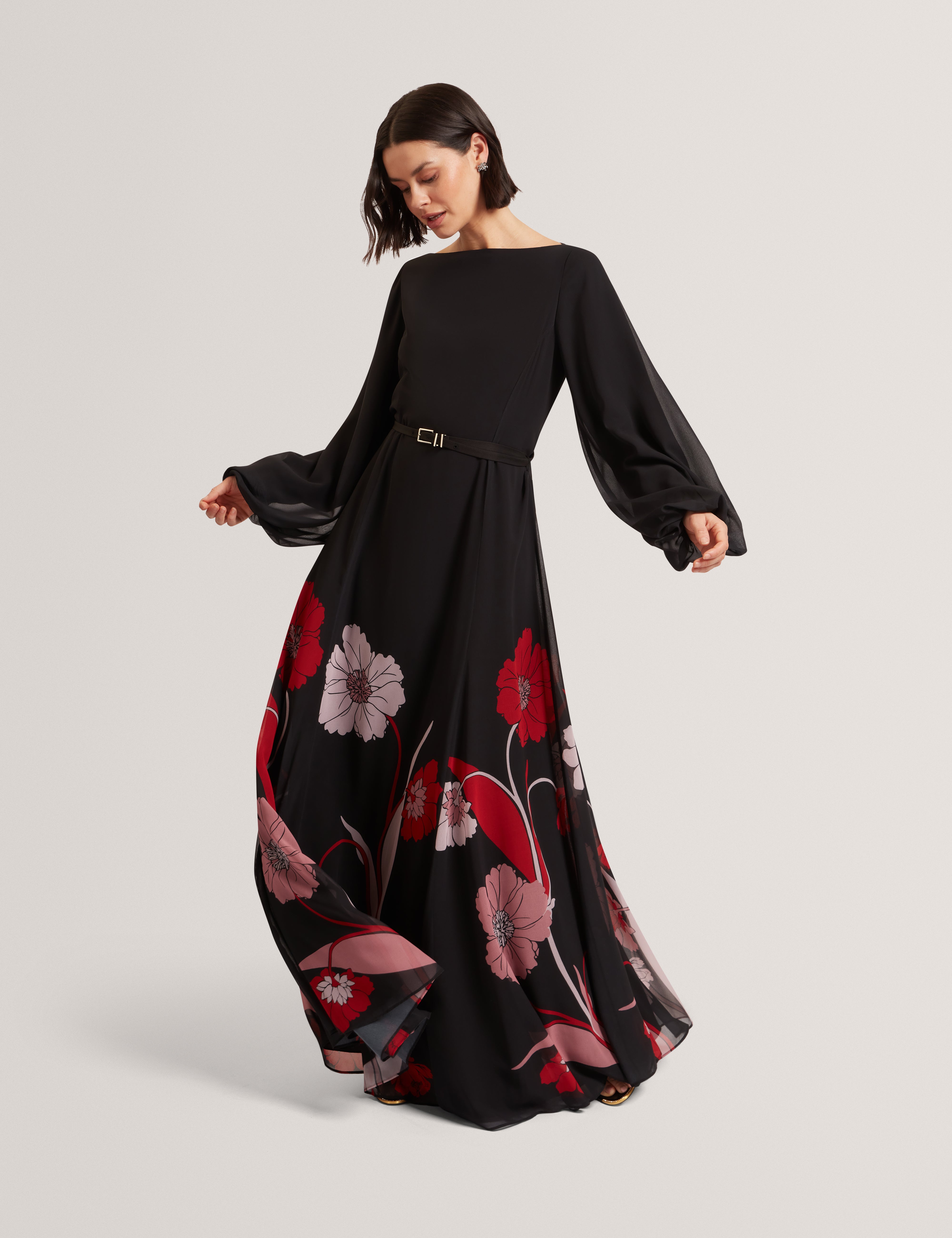 KAAMELI: Long Sleeve Printed Maxi Dress