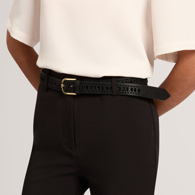 LANNEE: Lace Tape Leather Belt