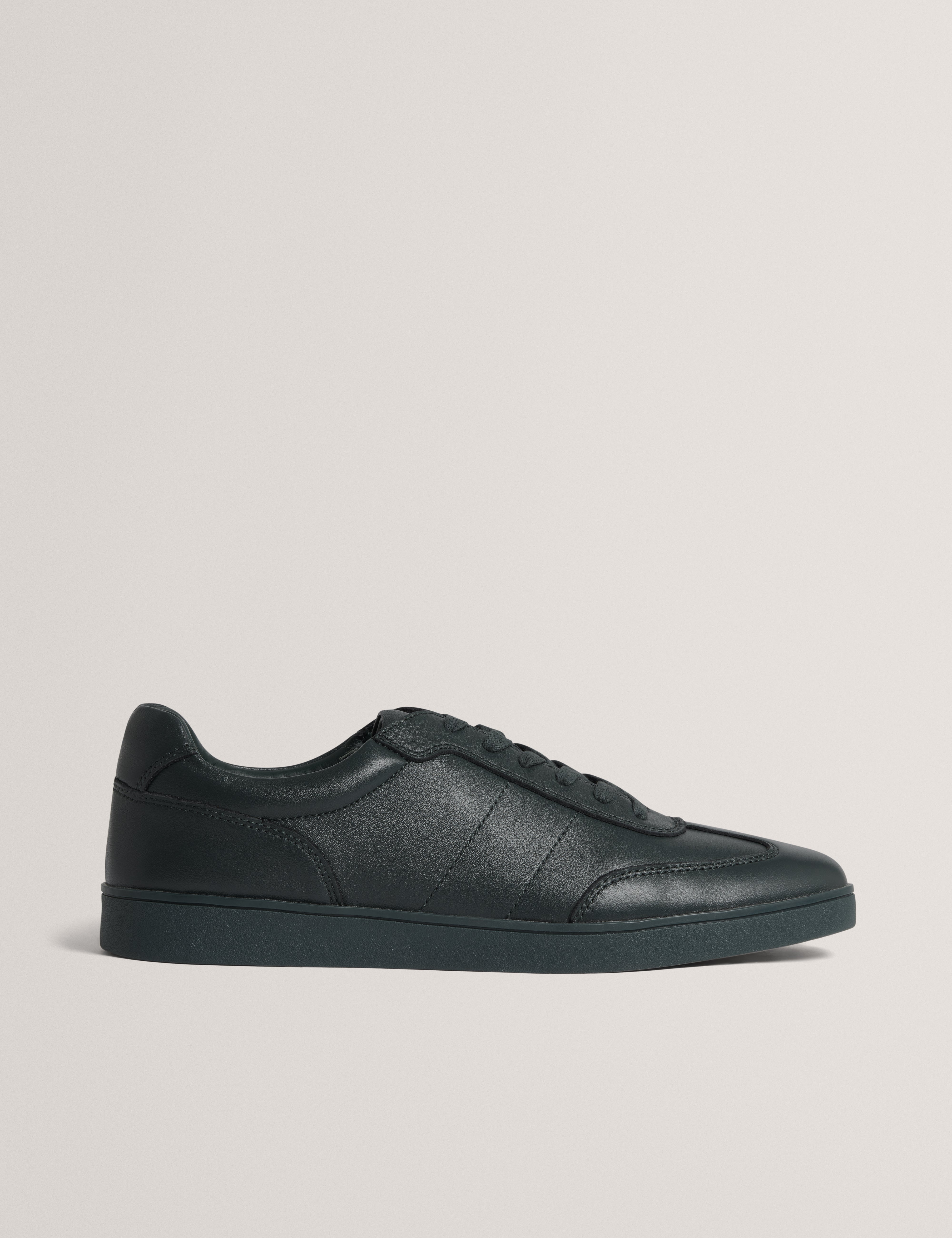 DOLNEY: Leather Trainer
