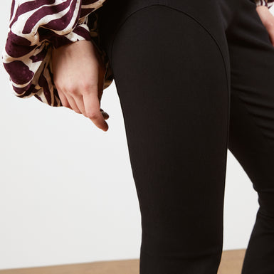 Women's Calya Black