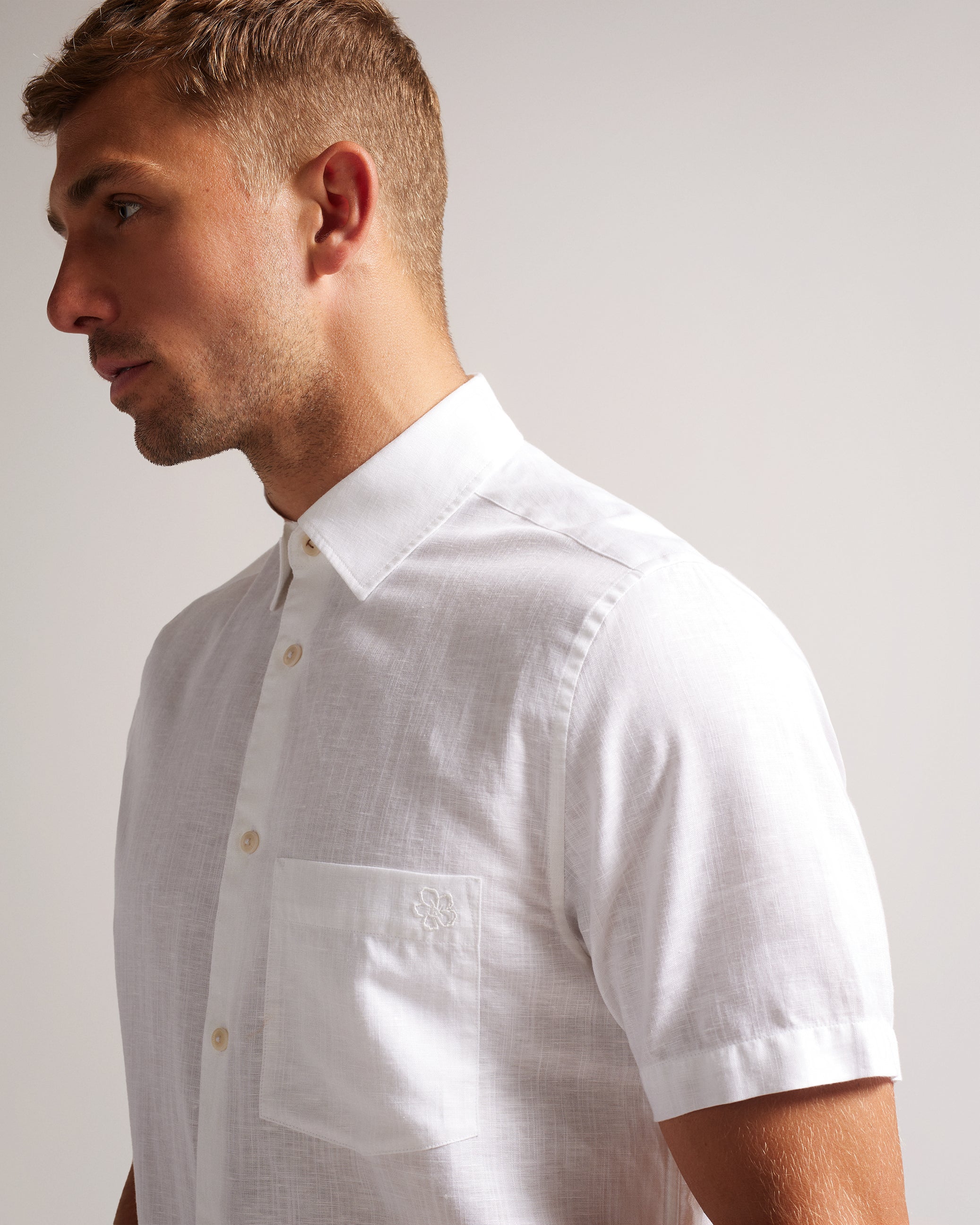 Men's Addle White