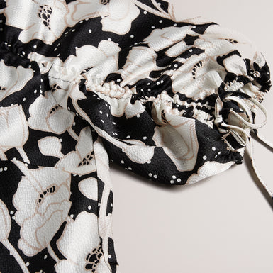 Women's Abriee Black