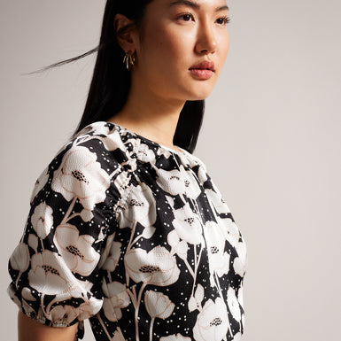 Women's Abriee Black