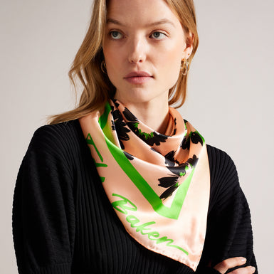 Women's Agnesse Lt-Pink