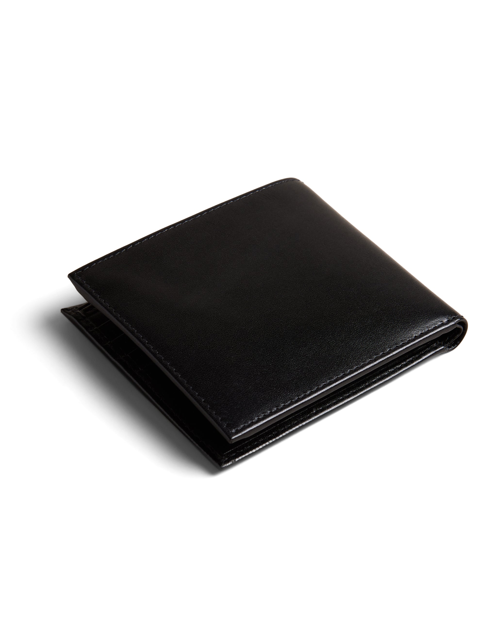 Men's Prugs-Embossed Corner Leather Bifold Black