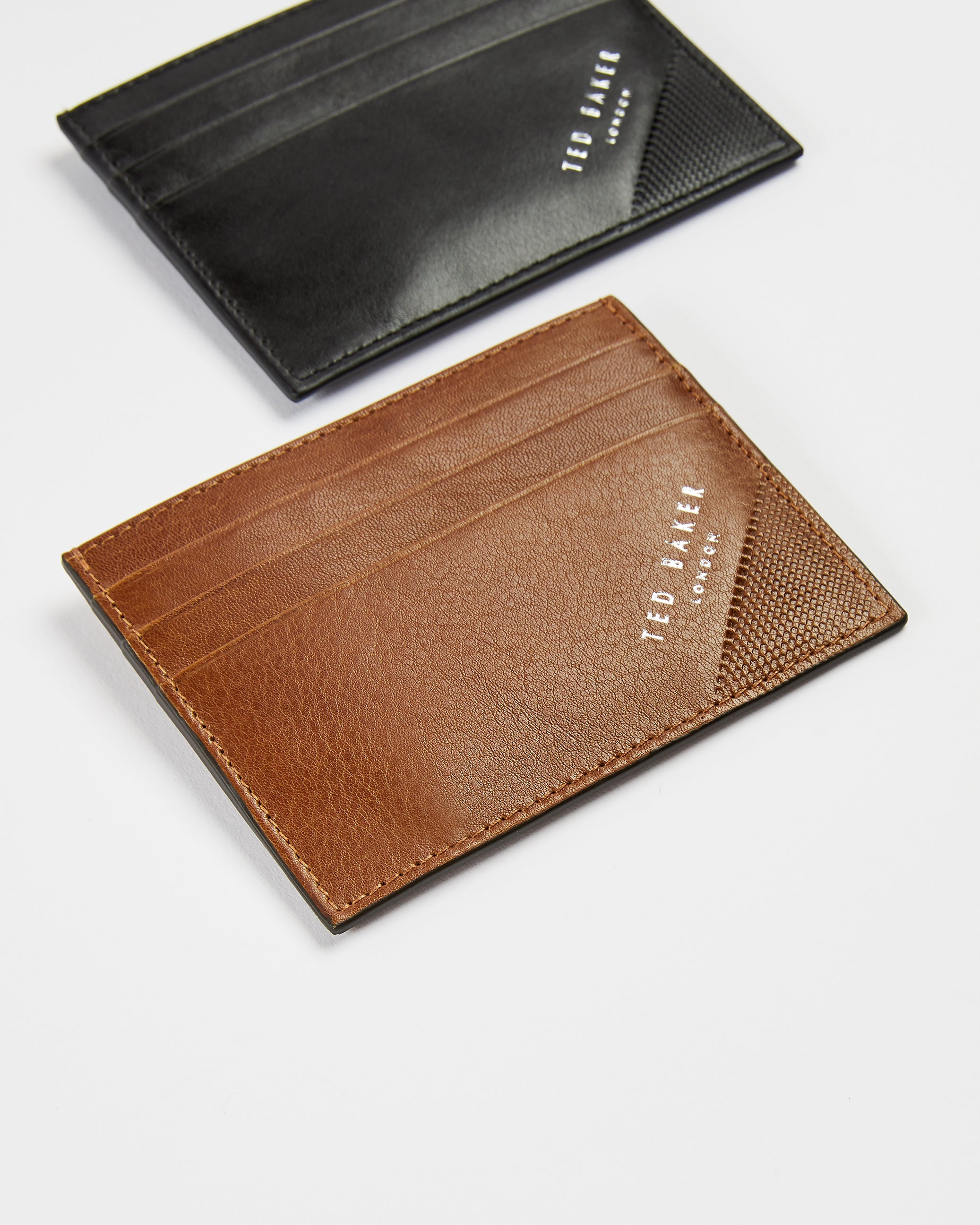 Men's Raffle-Embossed Corner Leather Cardholder Tan