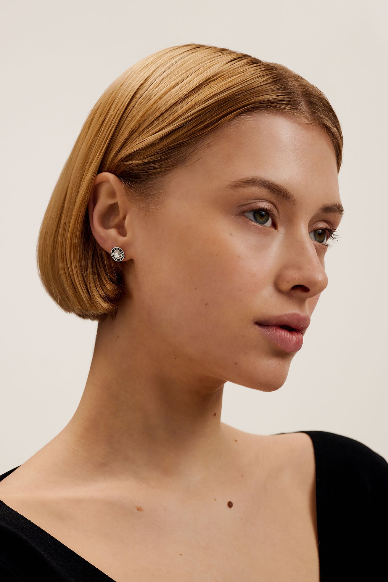 Women's Cherelle Black Crystal Button Stud Earrings