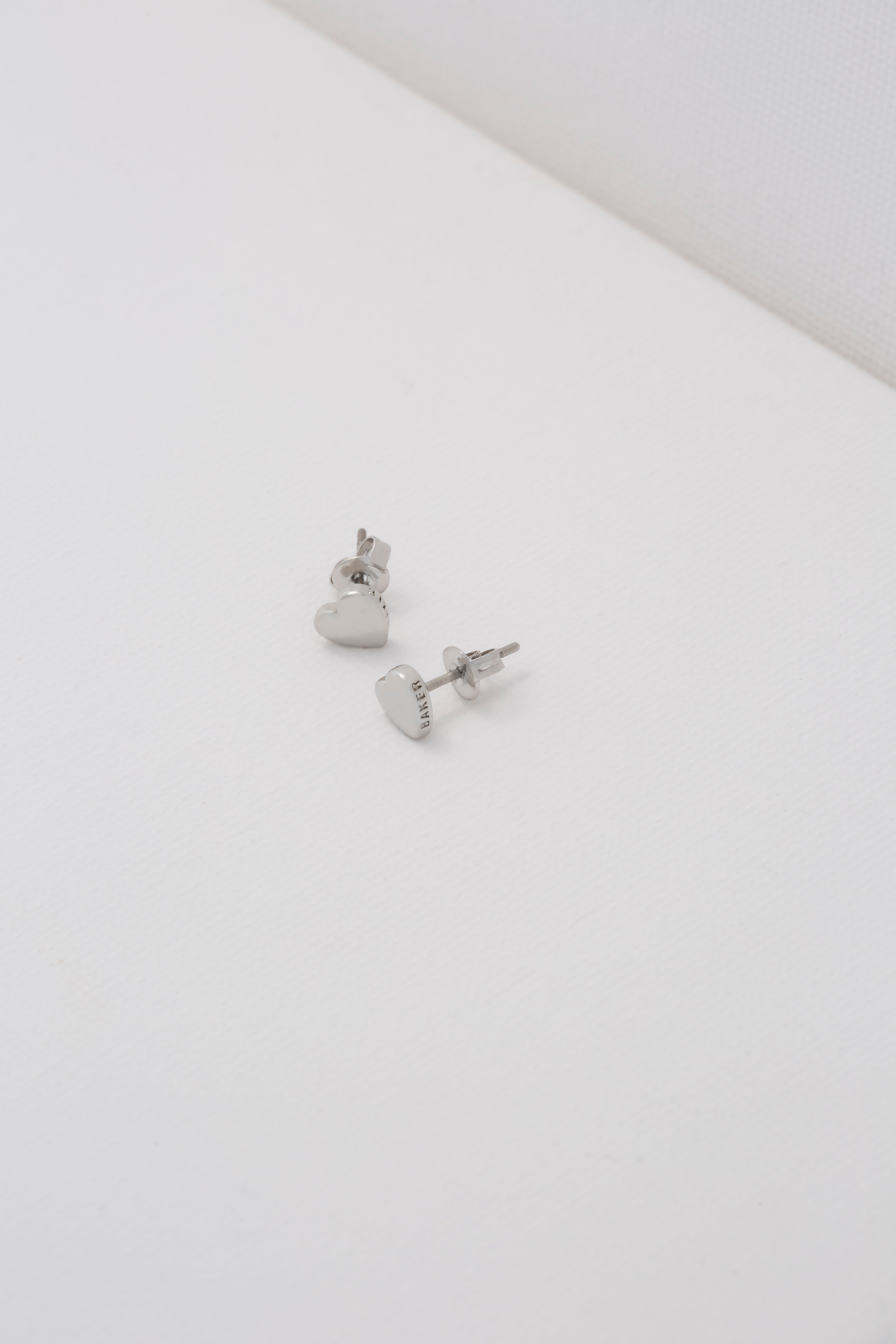 Women's Harly Silver Tiny Heart Stud Earrings