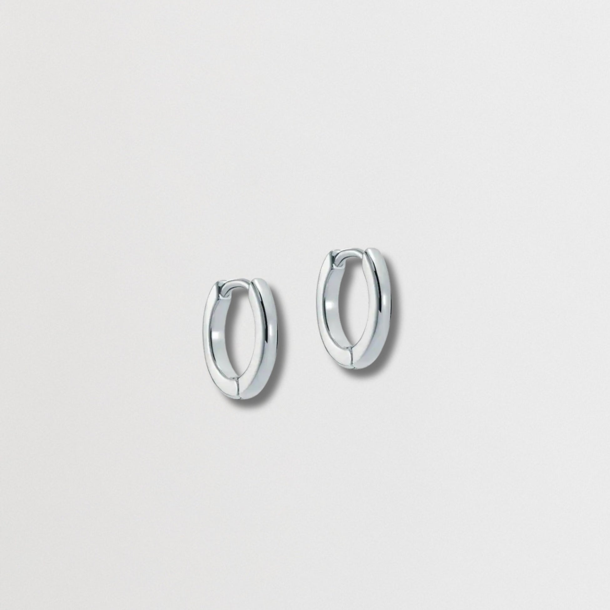 CRISLIE: Logo Hoop Earrings (12mm)
