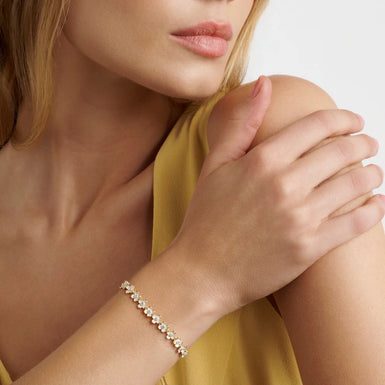 GALA: Garland Adjustable Bracelet