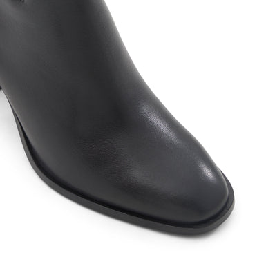 Women's Milat-Chelsea Pull-On Boot Black