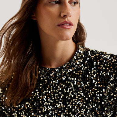 ZARHAAA: Velvet Sequin Short Sleeve Tee