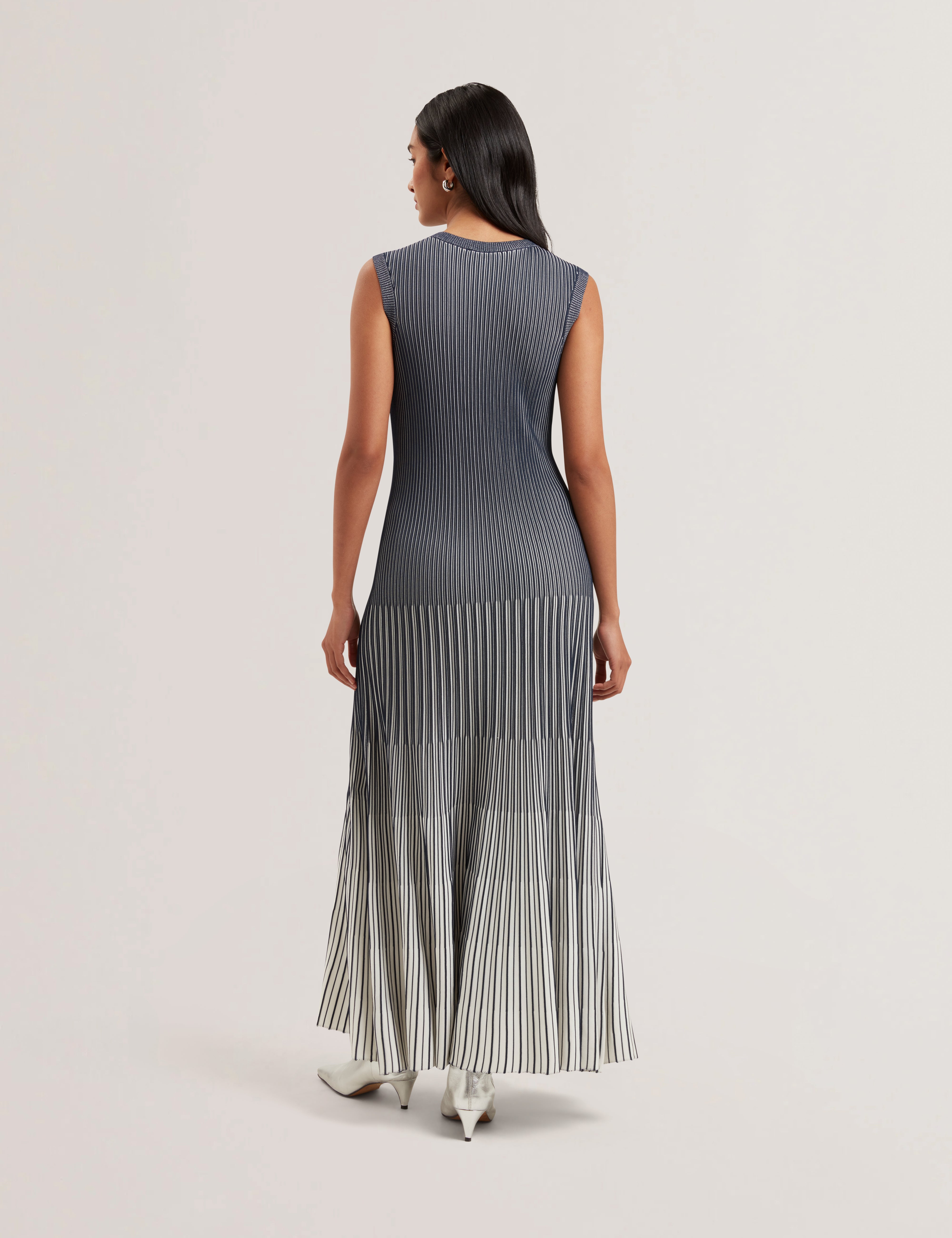 Women's DILYLAA-Textured Stripe Knitted Dress