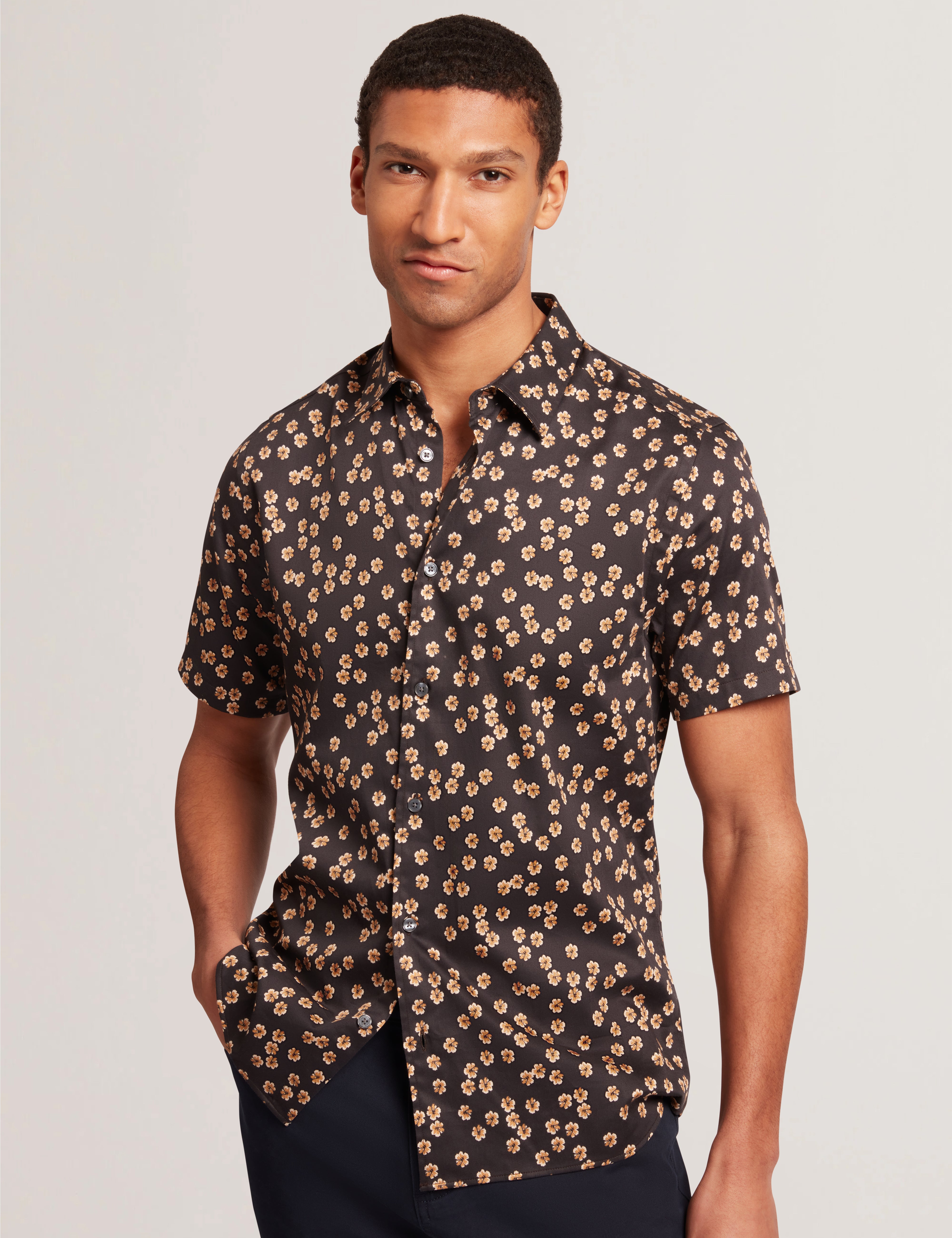 Men's NIKSHO-SS Slim Ditsy Floral Shirt
