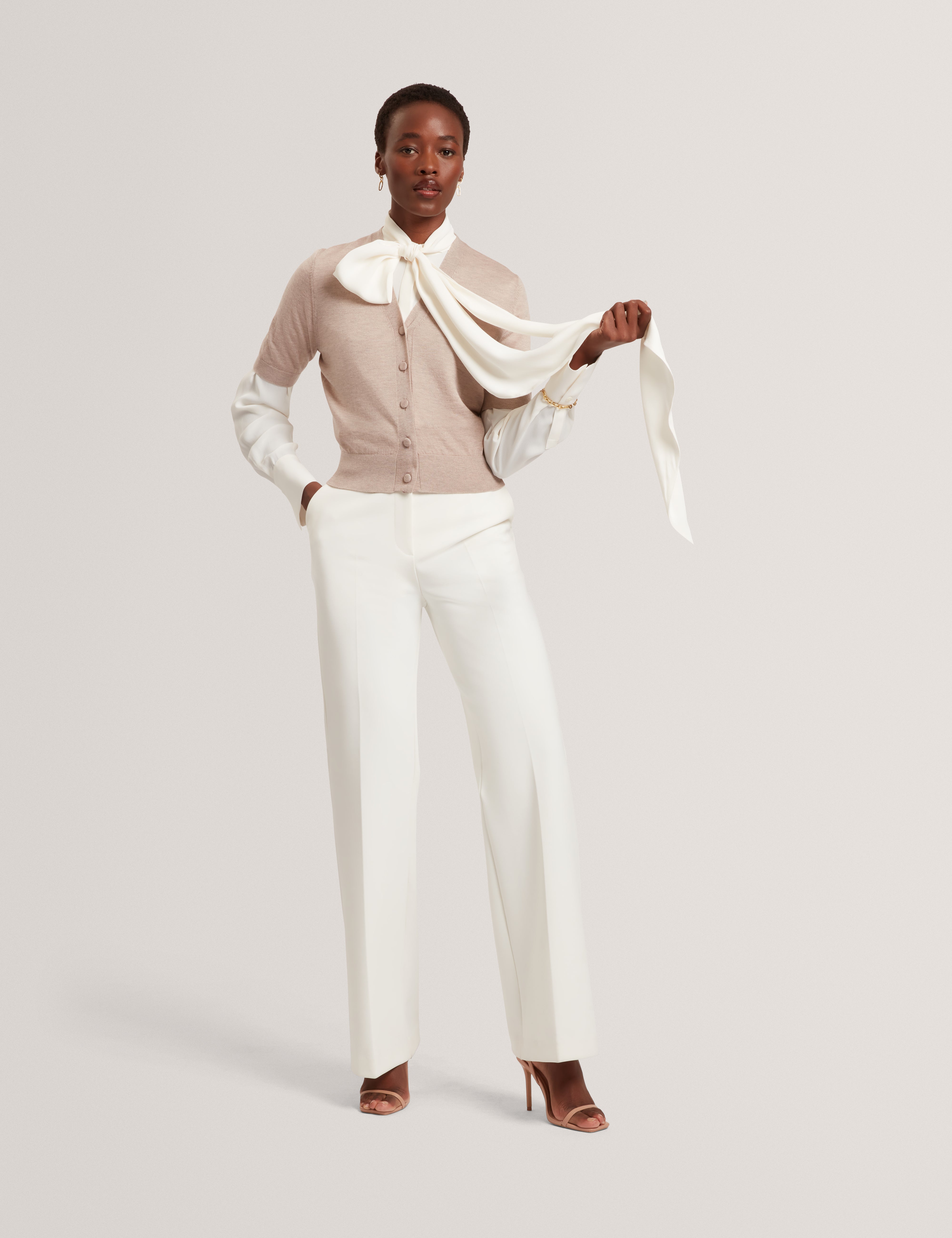 DAZLIA: Knitted Short Sleeve Cardigan