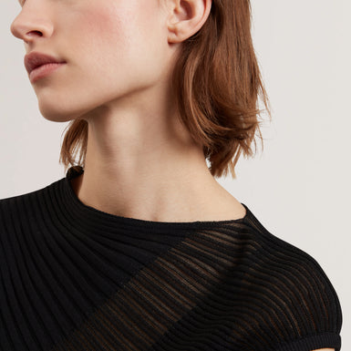 Women's LAYYNII-Invisible Yarn Knit Top Black
