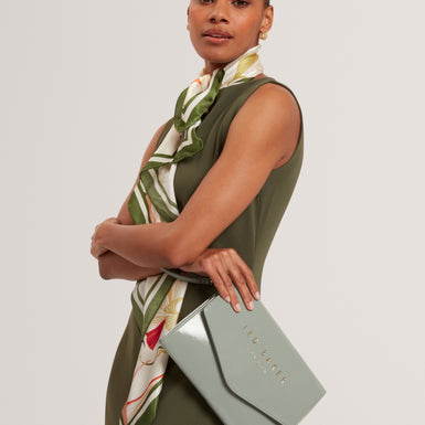 CRINKIE: Crinkle Icon Pouch