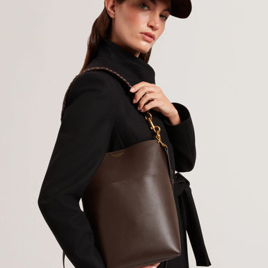 WANNDA: Weave Handle Leather Medium Bucket Bag