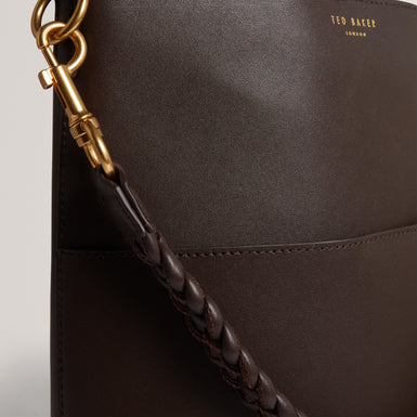 WANNDA: Weave Handle Leather Medium Bucket Bag