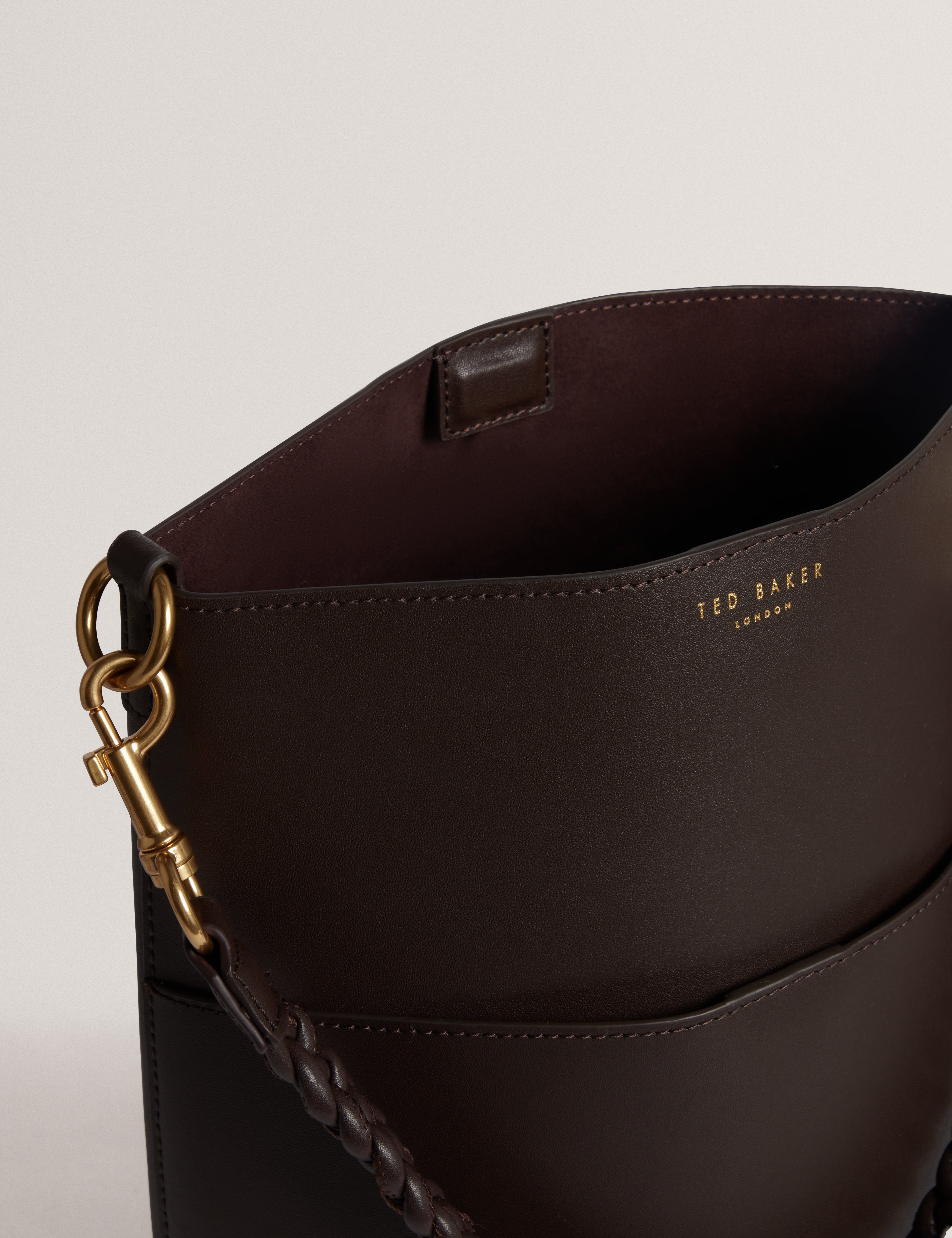 WANNDA: Weave Handle Leather Medium Bucket Bag