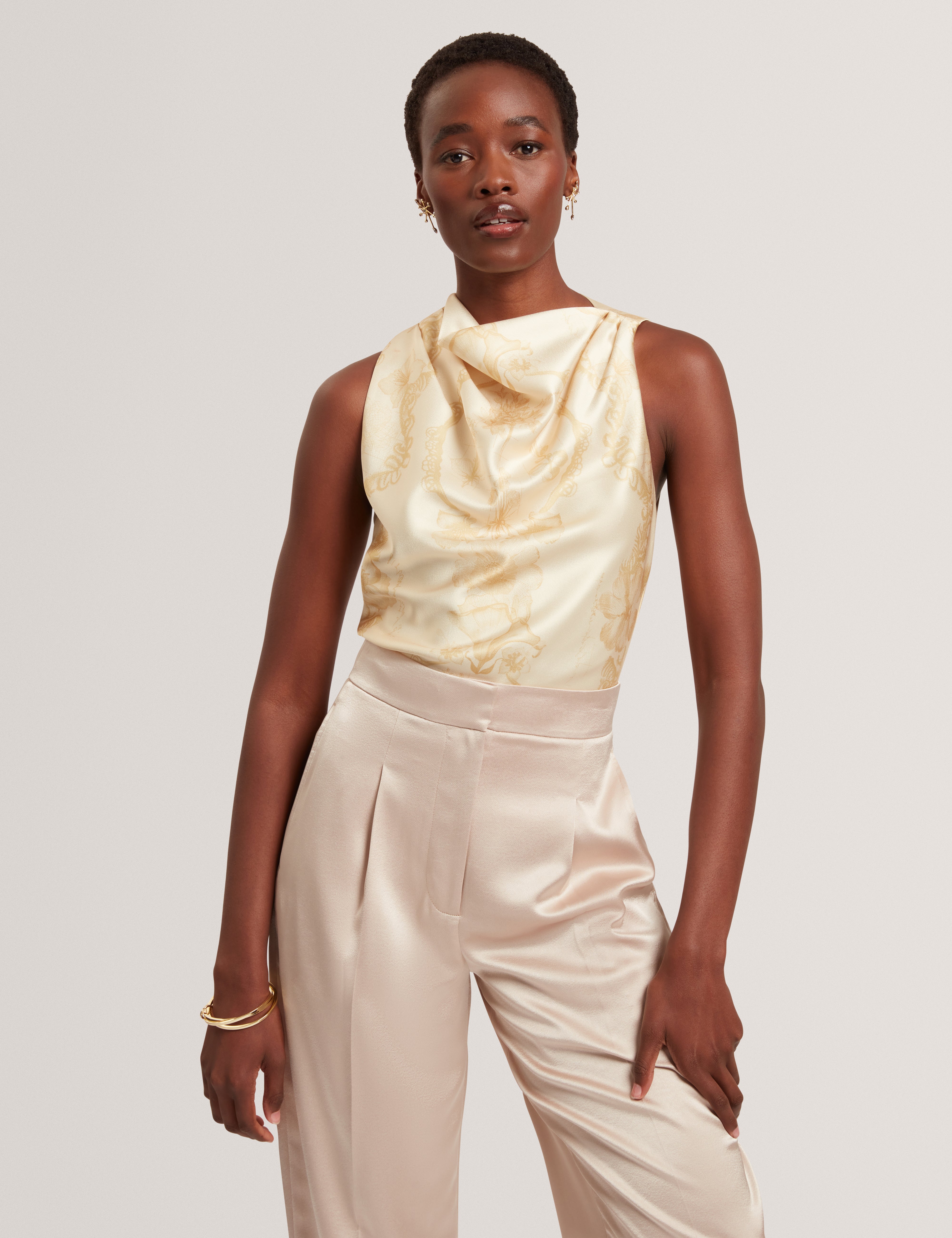 COBLA: Print Sleeveless Drape Neck Top