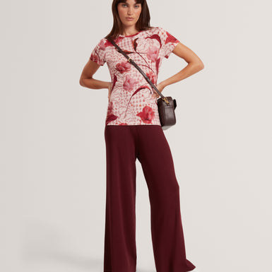 SORRENA: Printed Fitted Tee