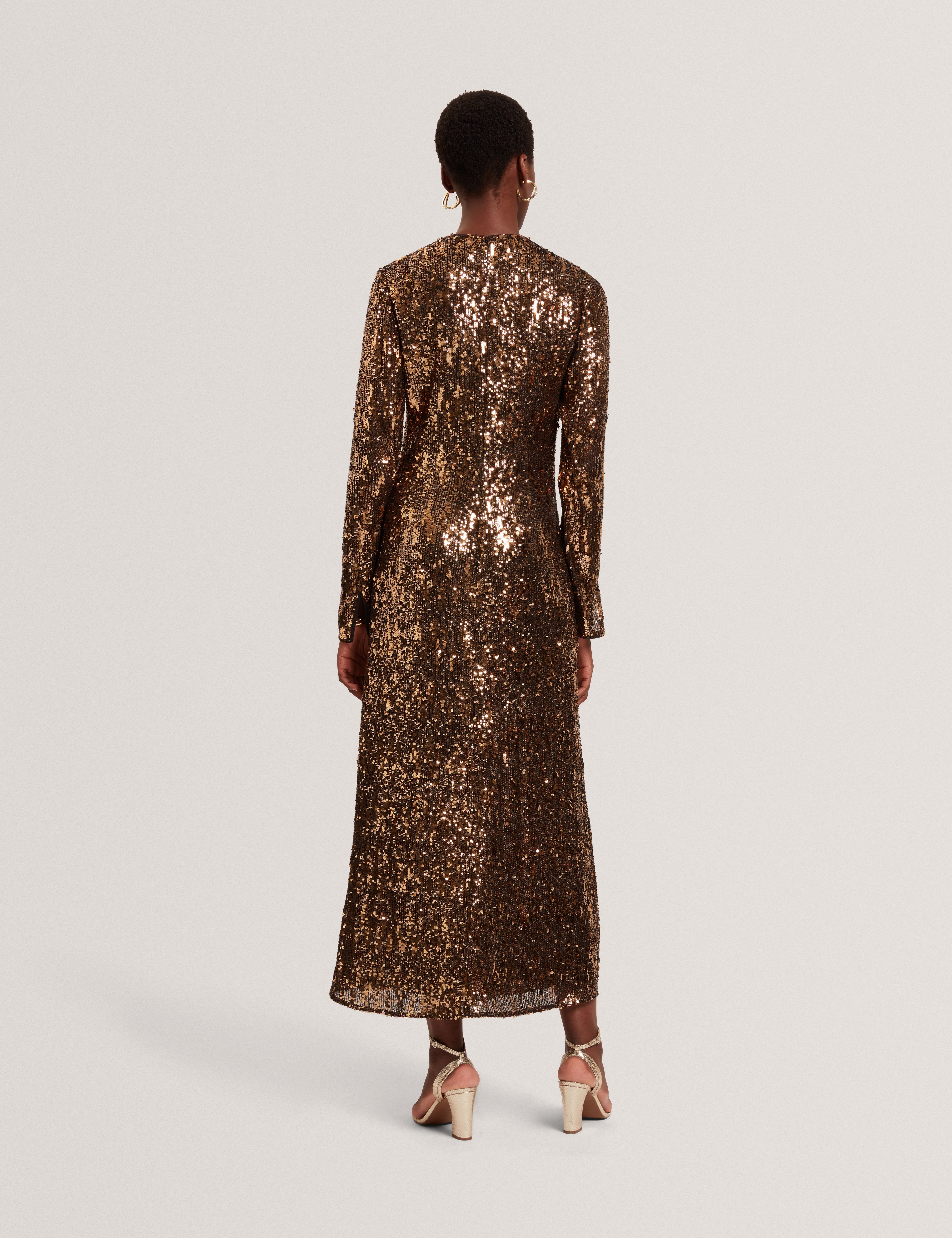 JADEAA: Sequinned Long Sleeve Midi Dress