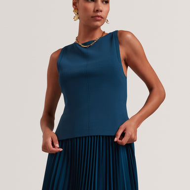 LEEYAMA: 2 In 1 Knit Top With Pleat Cami Dress