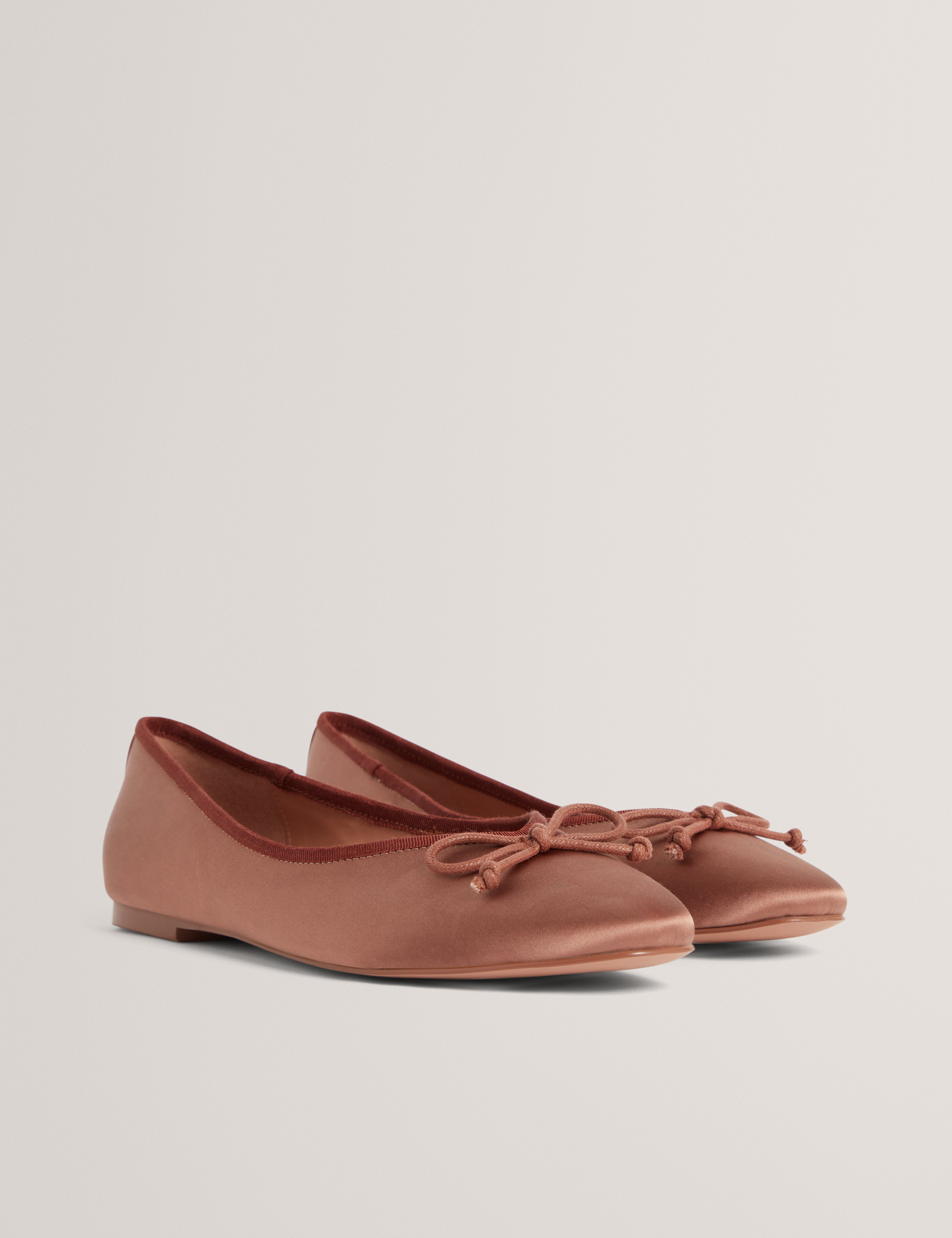 SALIIY: Satin Ballet Flat