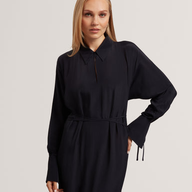 RHAEAA: Tie Detail Midi Shirt Dress