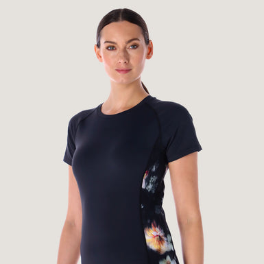 CAMELLIA: Training Peek-a-Boo Sculpt T-Shirt