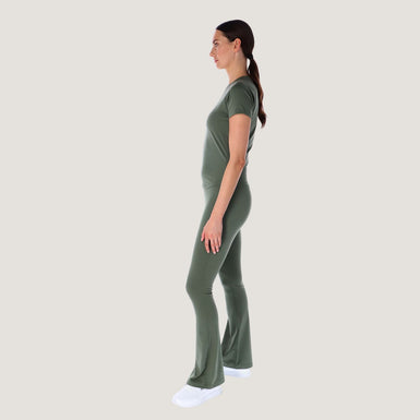 NICKY: Essentials  Body Contour Cap Sleeve T-Shirt