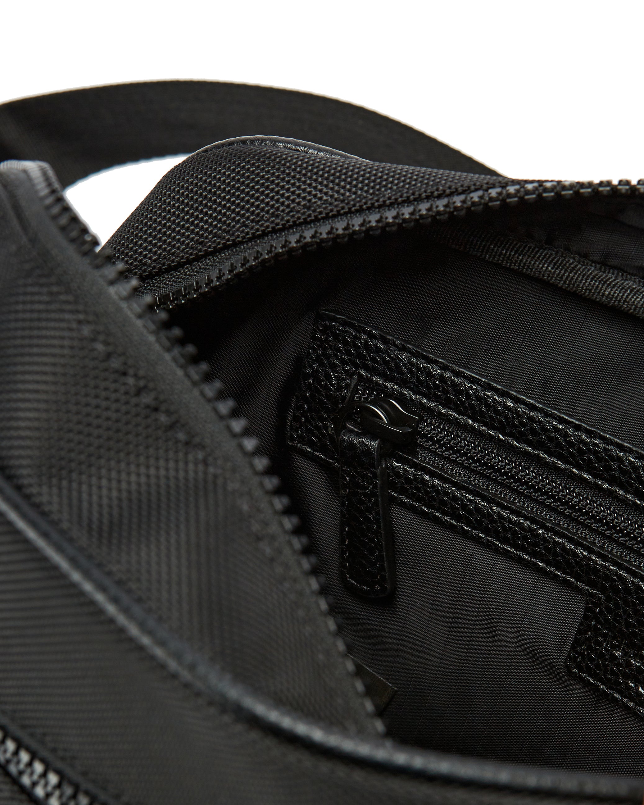 Men's Blondd Black