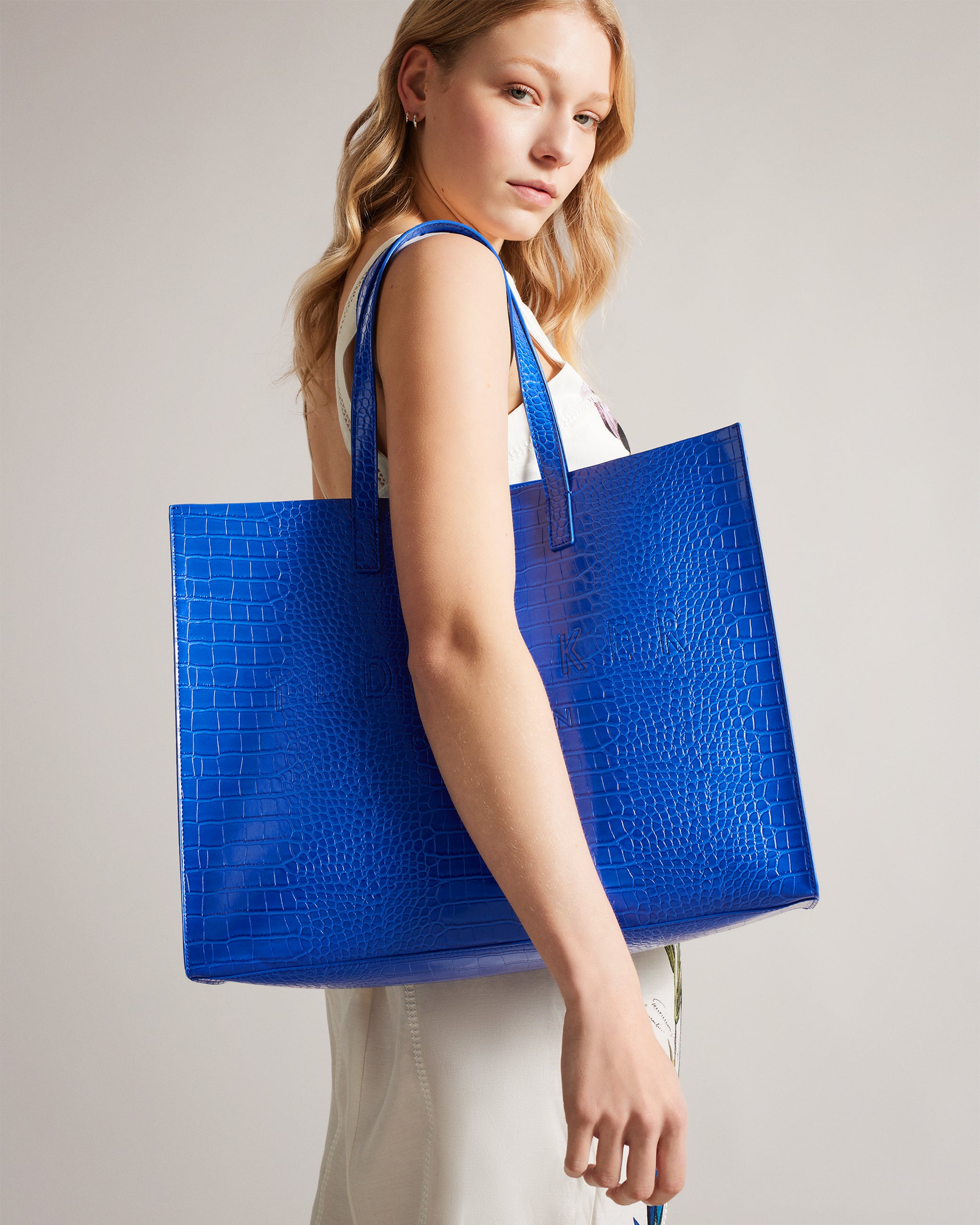 Women's Allicon-Croc Effect Extra Large Icon Bag Brt-Blue