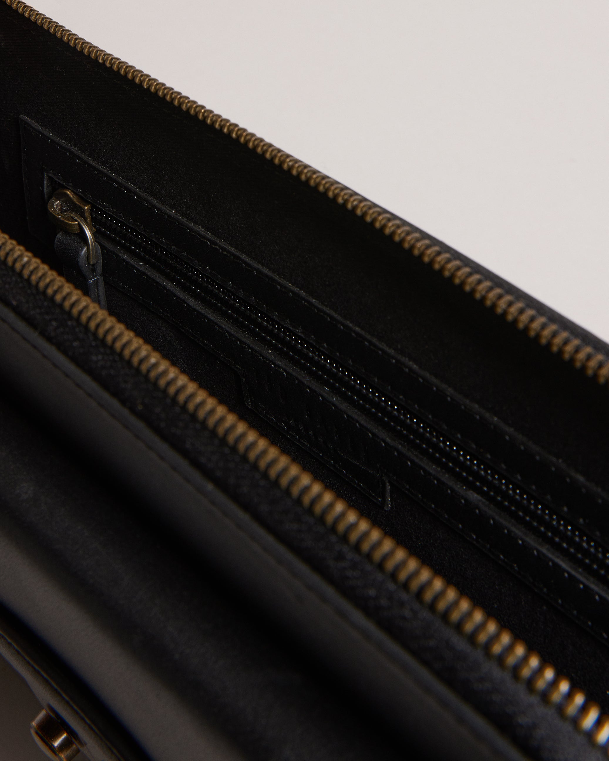 Men's Kalman Black