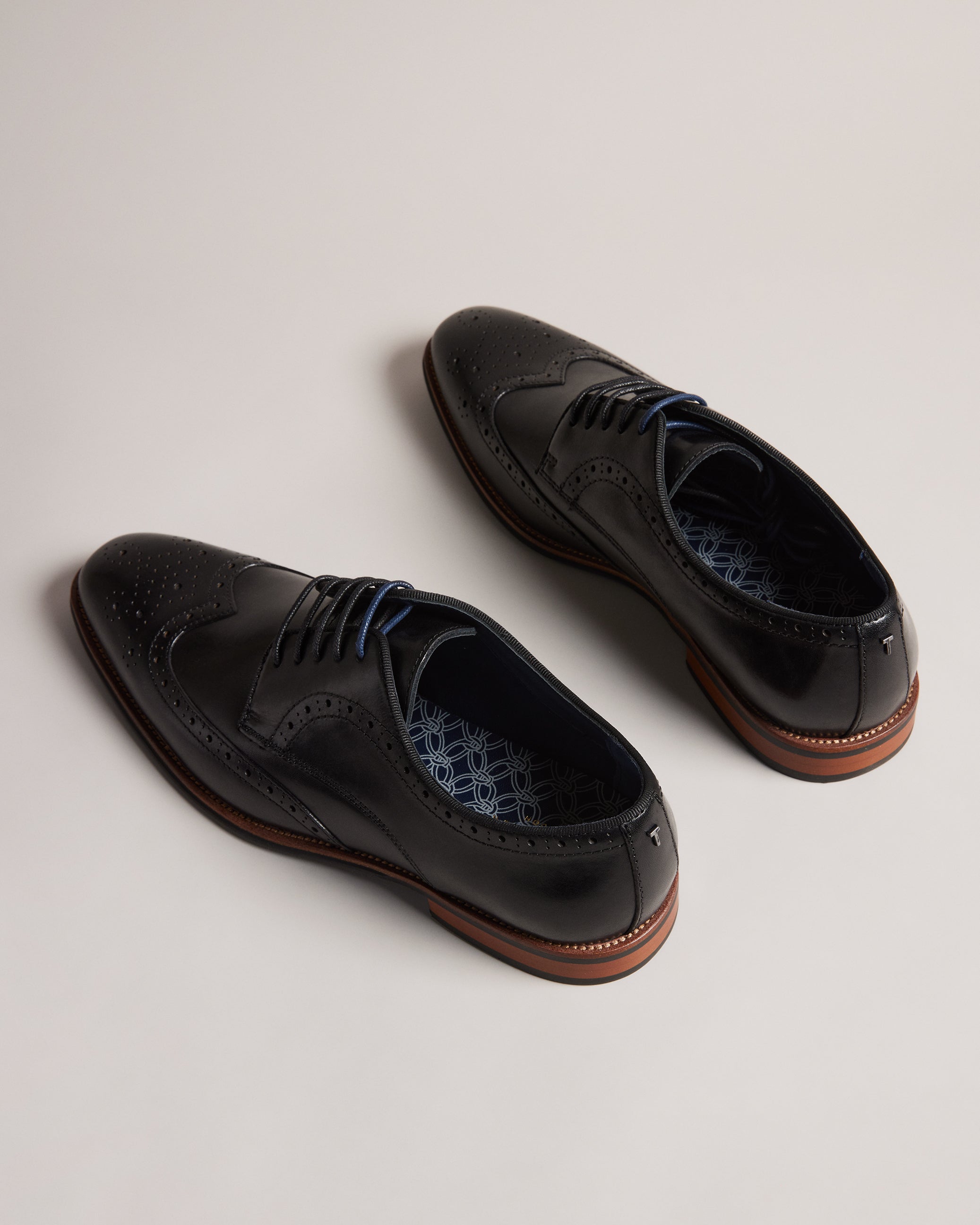 Men's Markuse Black