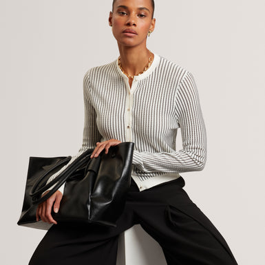 NERA: Knitted Crew Neck Cropped Cardigan