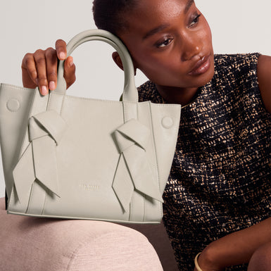 SANIEE: Knot Bow Medium Tote Bag