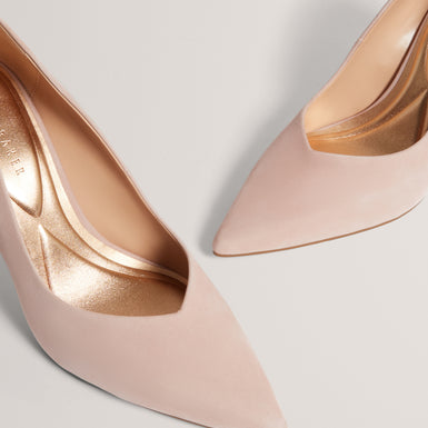 LIMTAR: Heeled Court Shoe