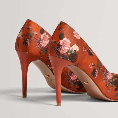 LIMTINA: Heeled Court Shoe