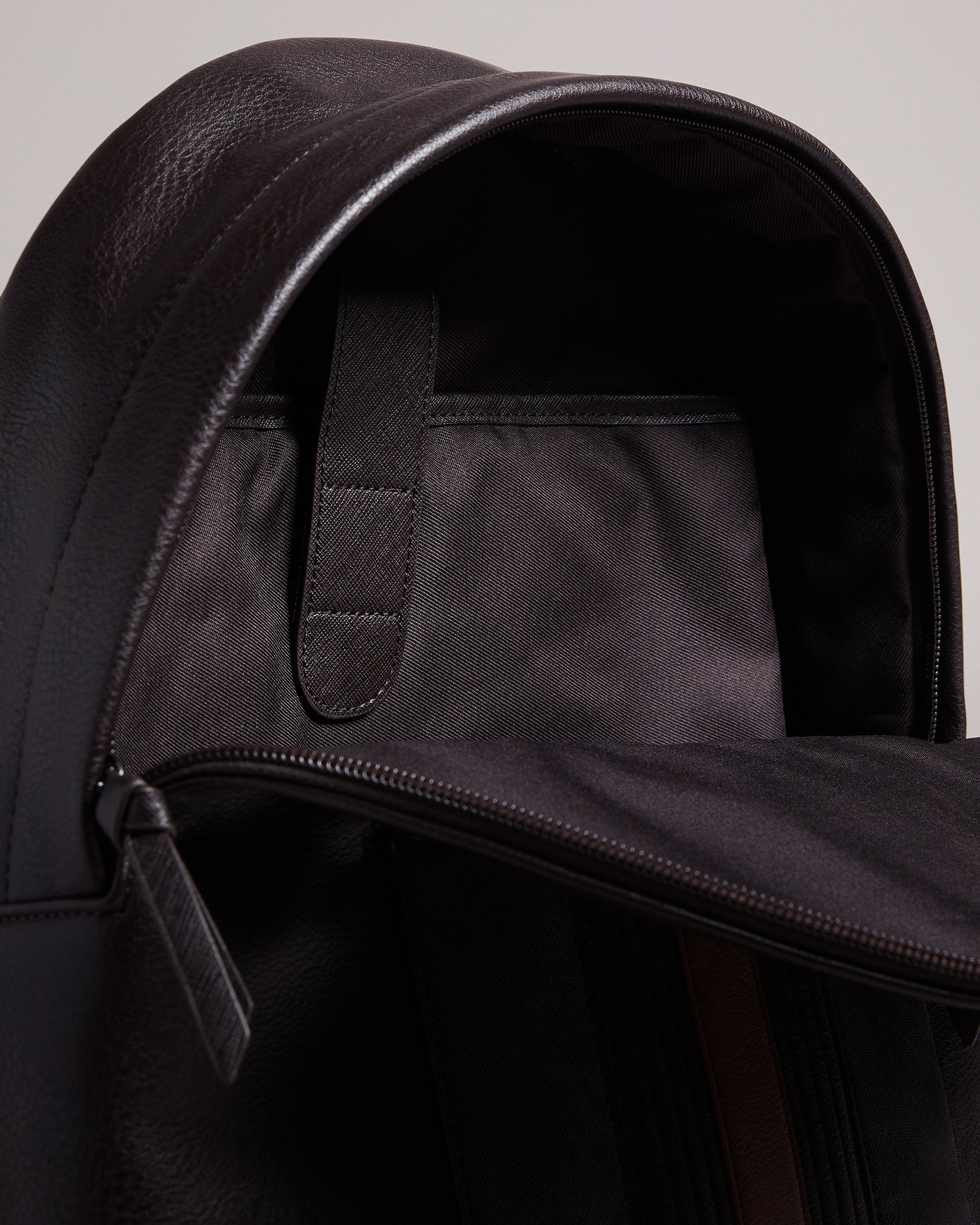 Men's Esentle Brn-Choc