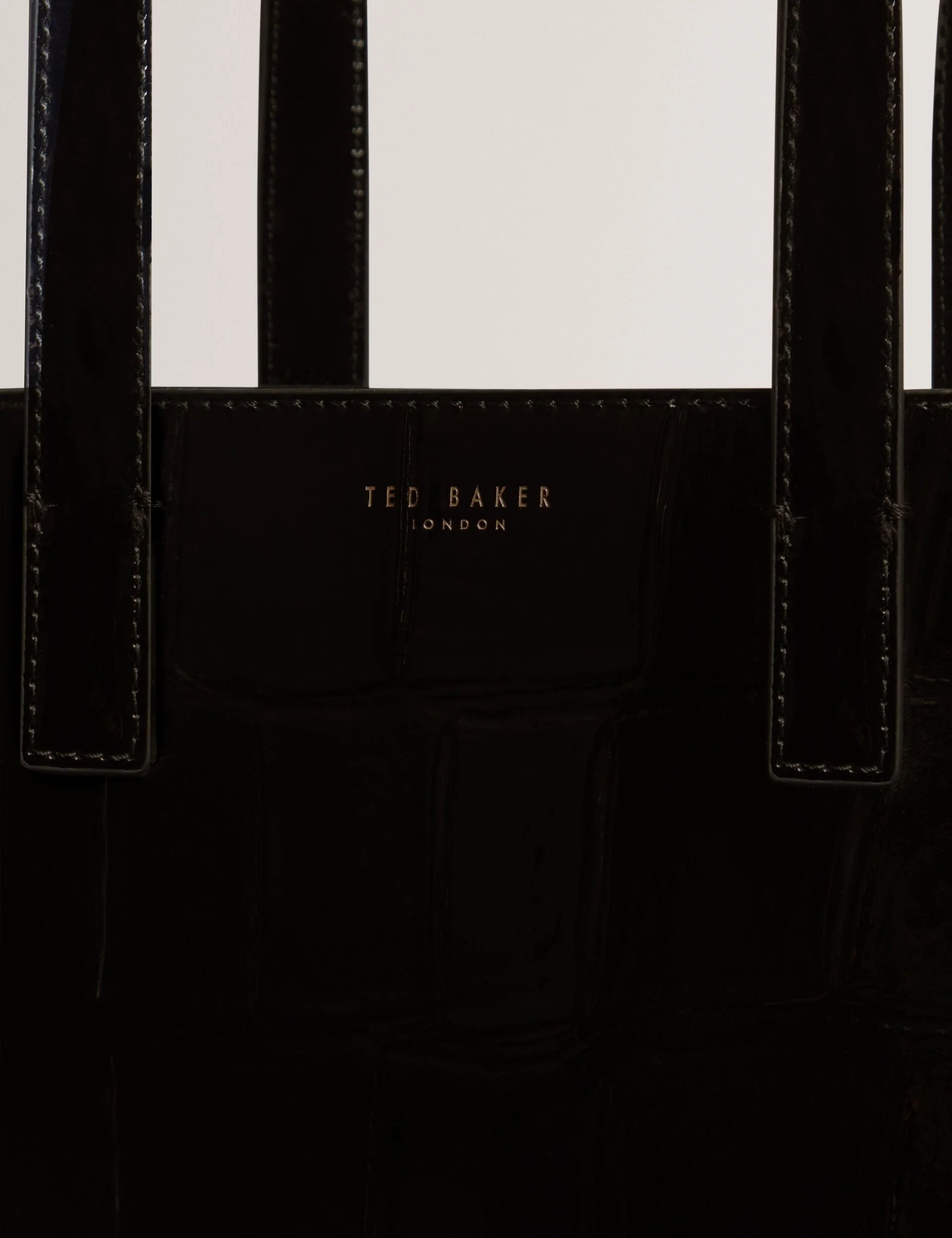 VIVANAA: Croc Effect Small Icon Bag