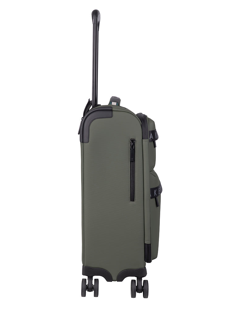 QUANTUM: 4 Wheel Carry On Trolley Case Green